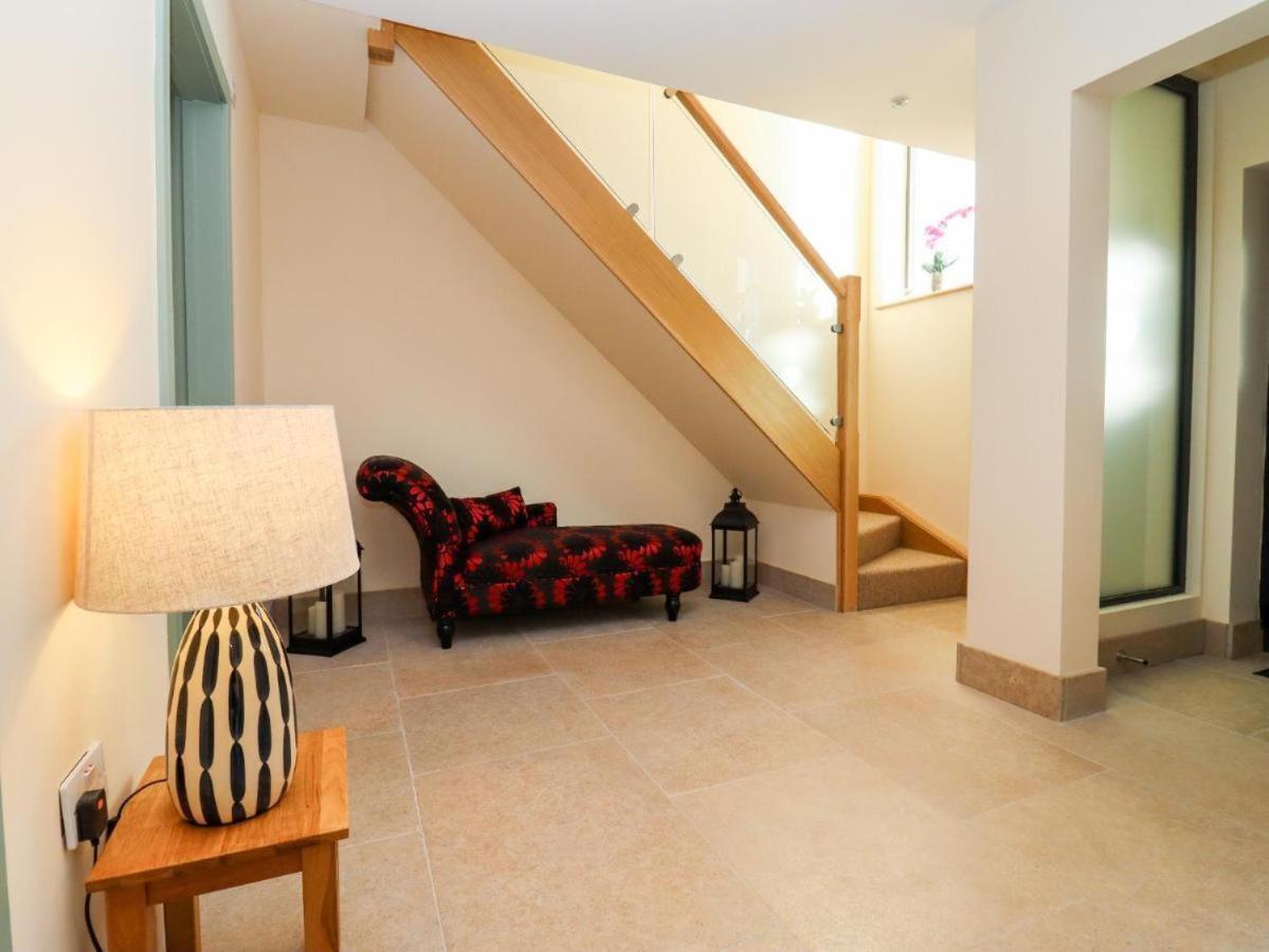 Appartamento Bears Court Cheltenham Esterno foto